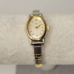 ▪︎Timex Women's Watch